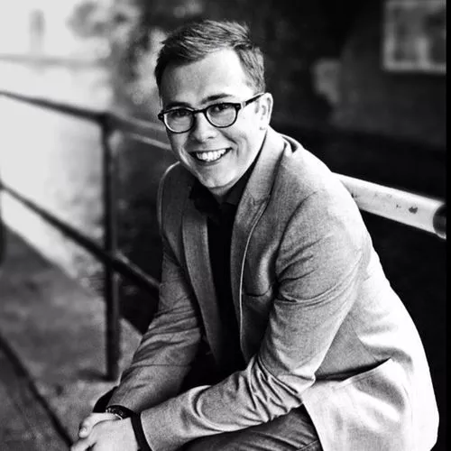 Onesie Tweets:  Joe Tracini tweets his Excitement over his Onesie