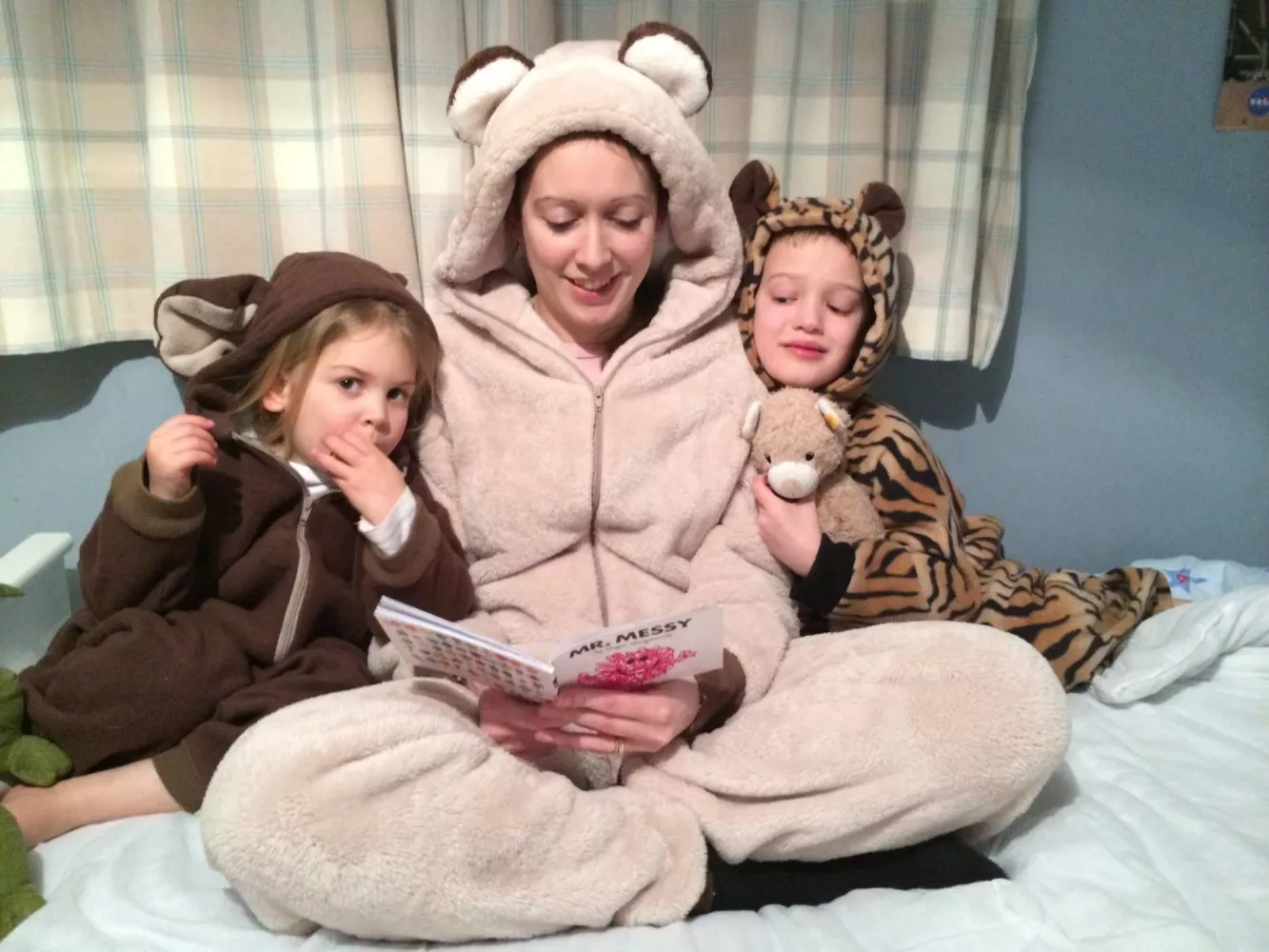 Onesie Snuggles: A Bear, a Monkey and a Tiger..!